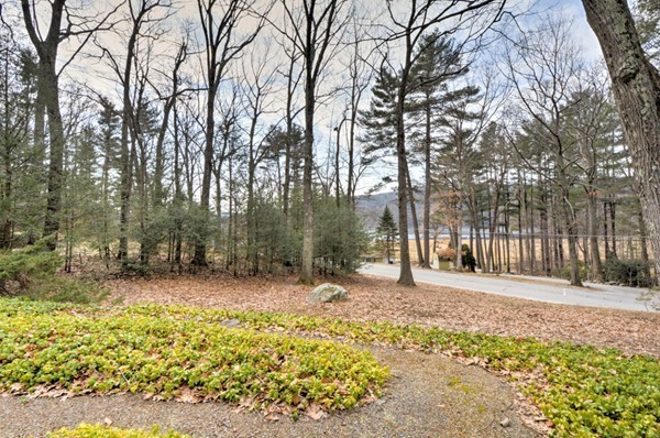 34 Wells Park Road Sturbridge, MA 01566 - Photo 27 of 28 Gallery Image 27