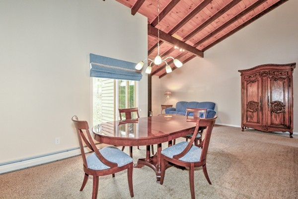 34 Wells Park Road Sturbridge, MA 01566 - Photo 8 of 28 Gallery Image 8