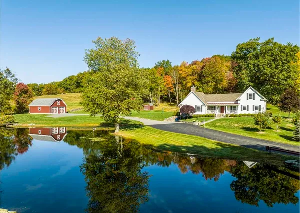 a view of a lake with houses