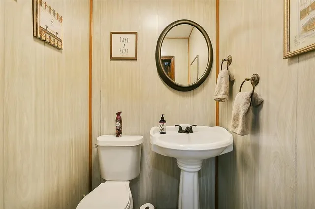 $275,000 | 13155 Highway 23, Belle Chasse, LA 70037