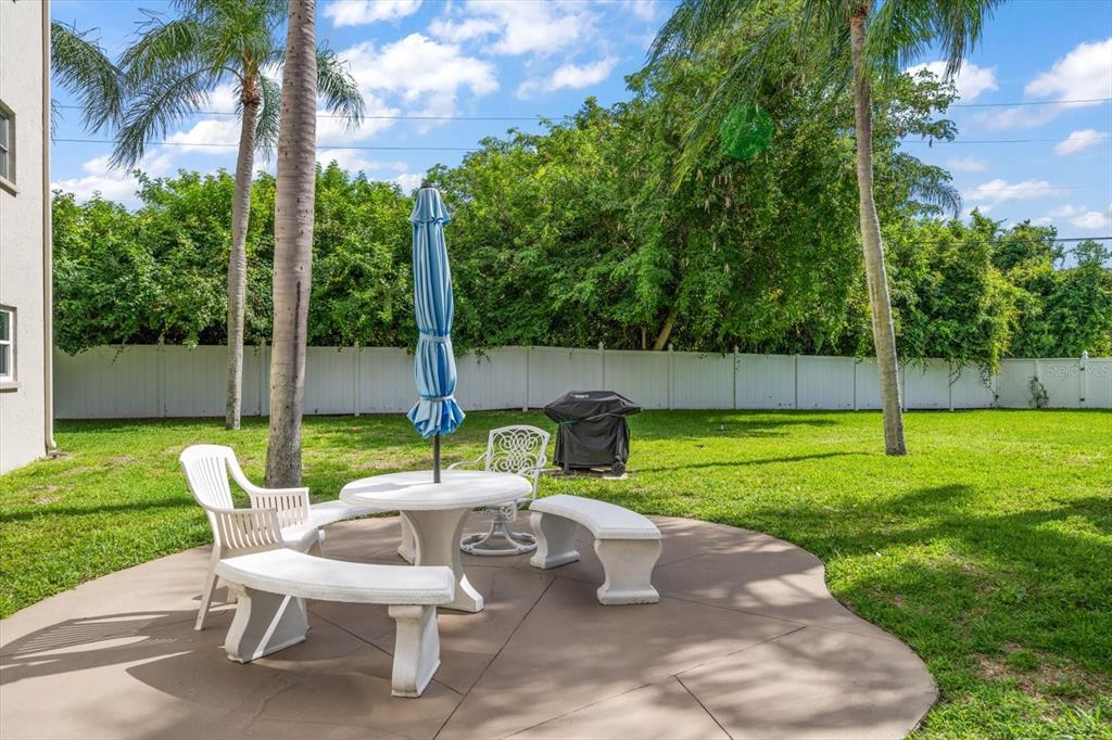 948 Virginia Street, Unit 202 Dunedin, FL 34698 - Photo 40 of 46