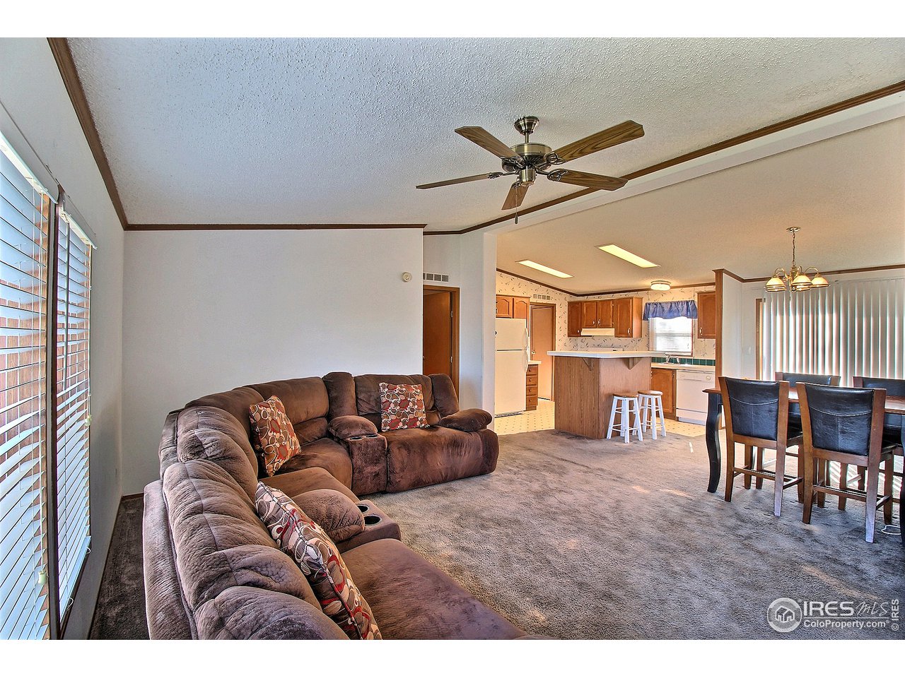 3380 West 3rd Street Road Greeley, CO 80631 - Photo 4 of 34 Light, Bright and Comfortable