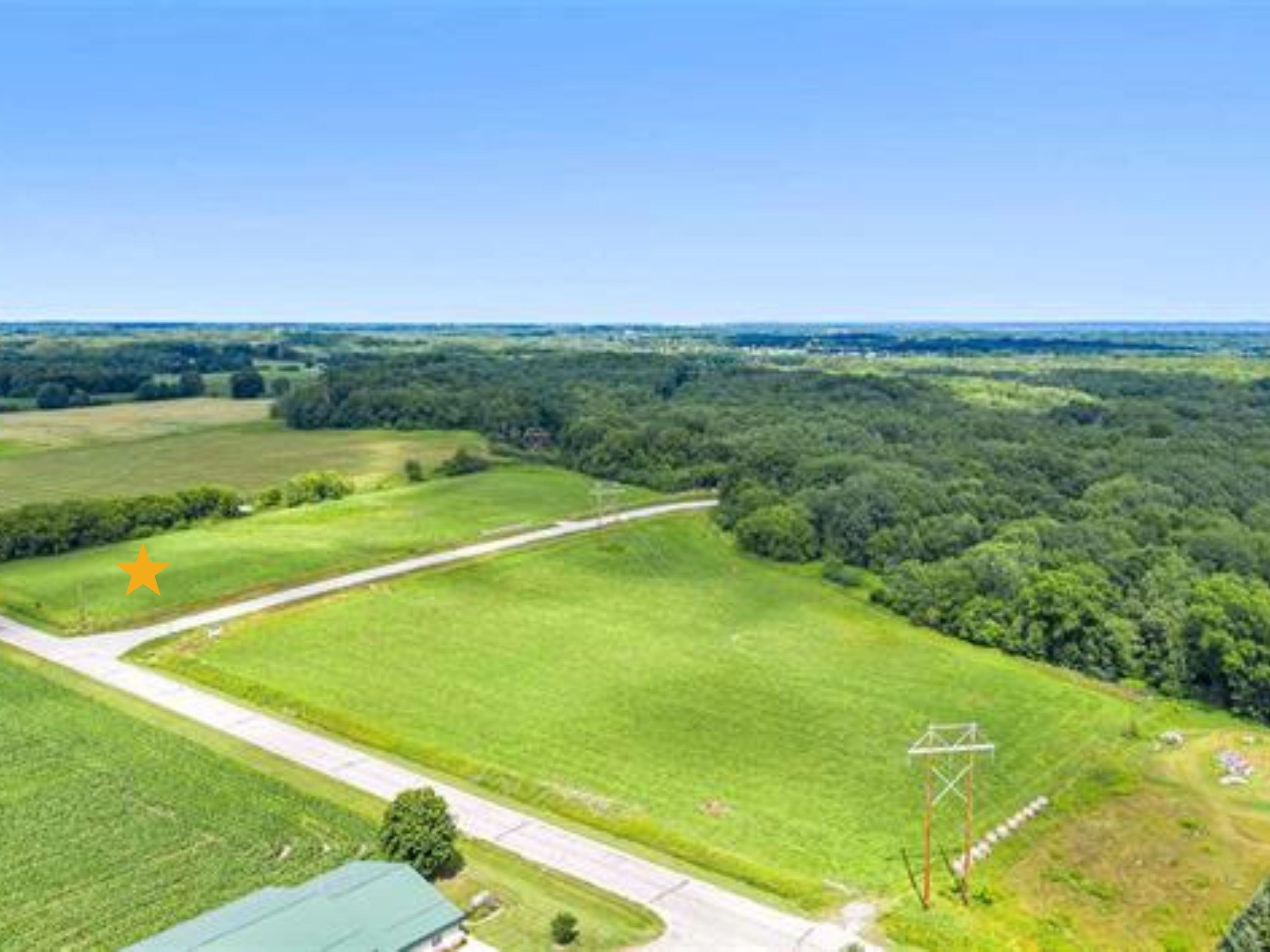 500 Cross Country Court, Unit 1 Oneida, WI 54155 - Photo 4 of 6