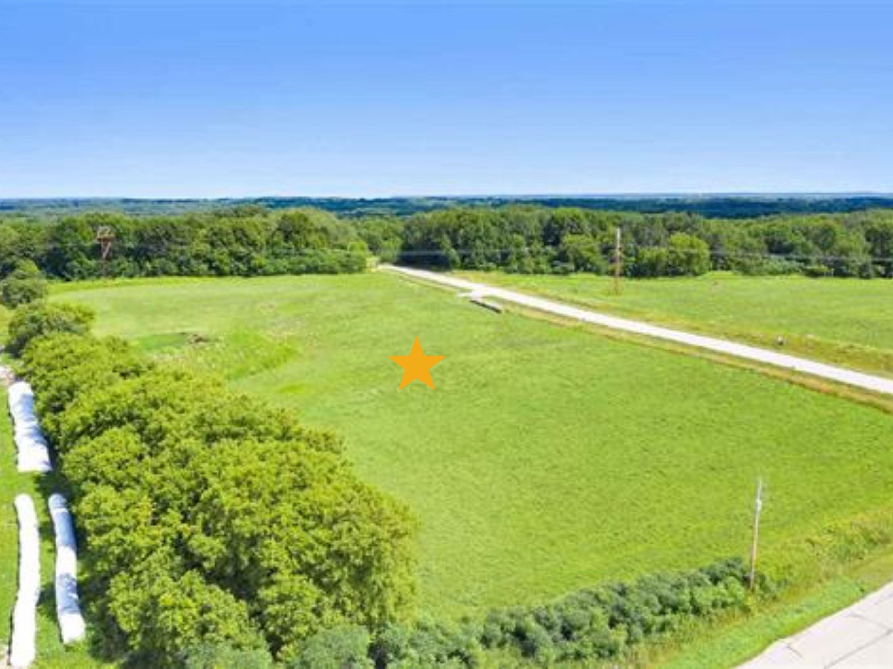 500 Cross Country Court, Unit 1 Oneida, WI 54155 - Photo 5 of 6