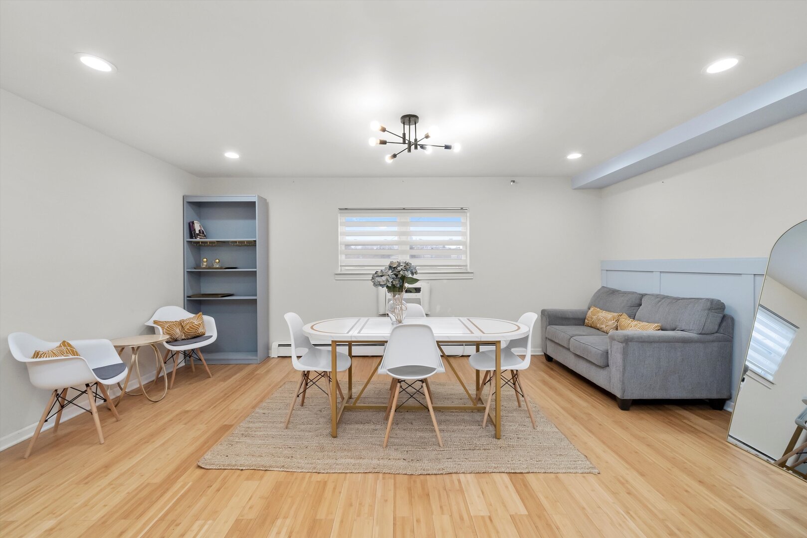 415 South Maple Avenue, Unit 202 Oak Park, IL 60302 - Photo 22 of 29