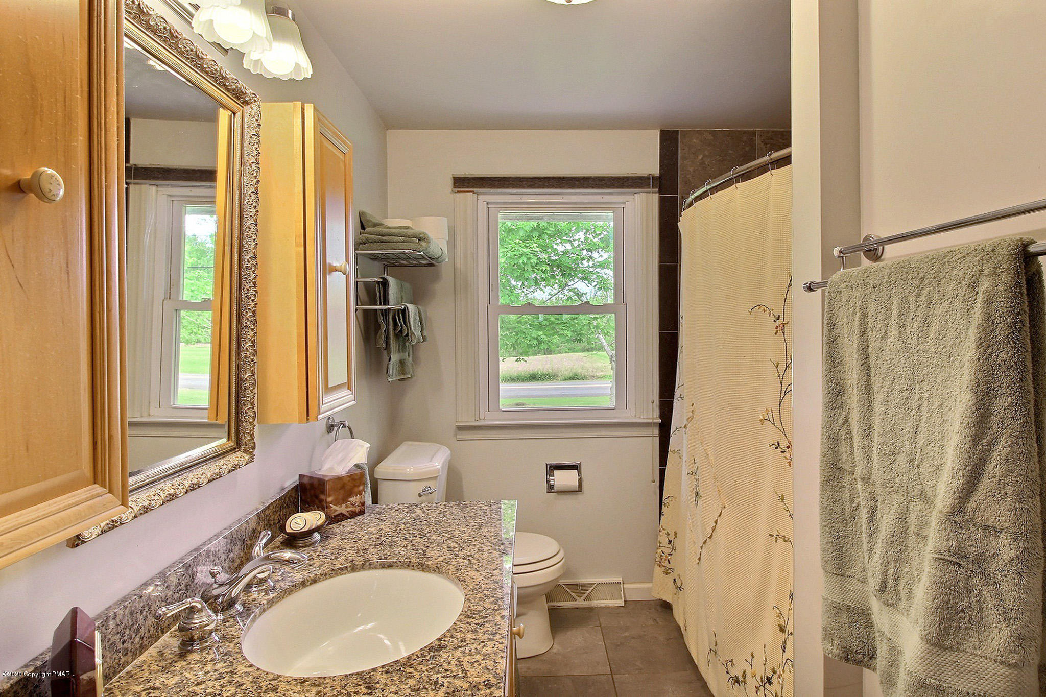 324 Poplar Valley Road West Stroudsburg, PA 18360 - Photo 14 of 58 Main Bathroom