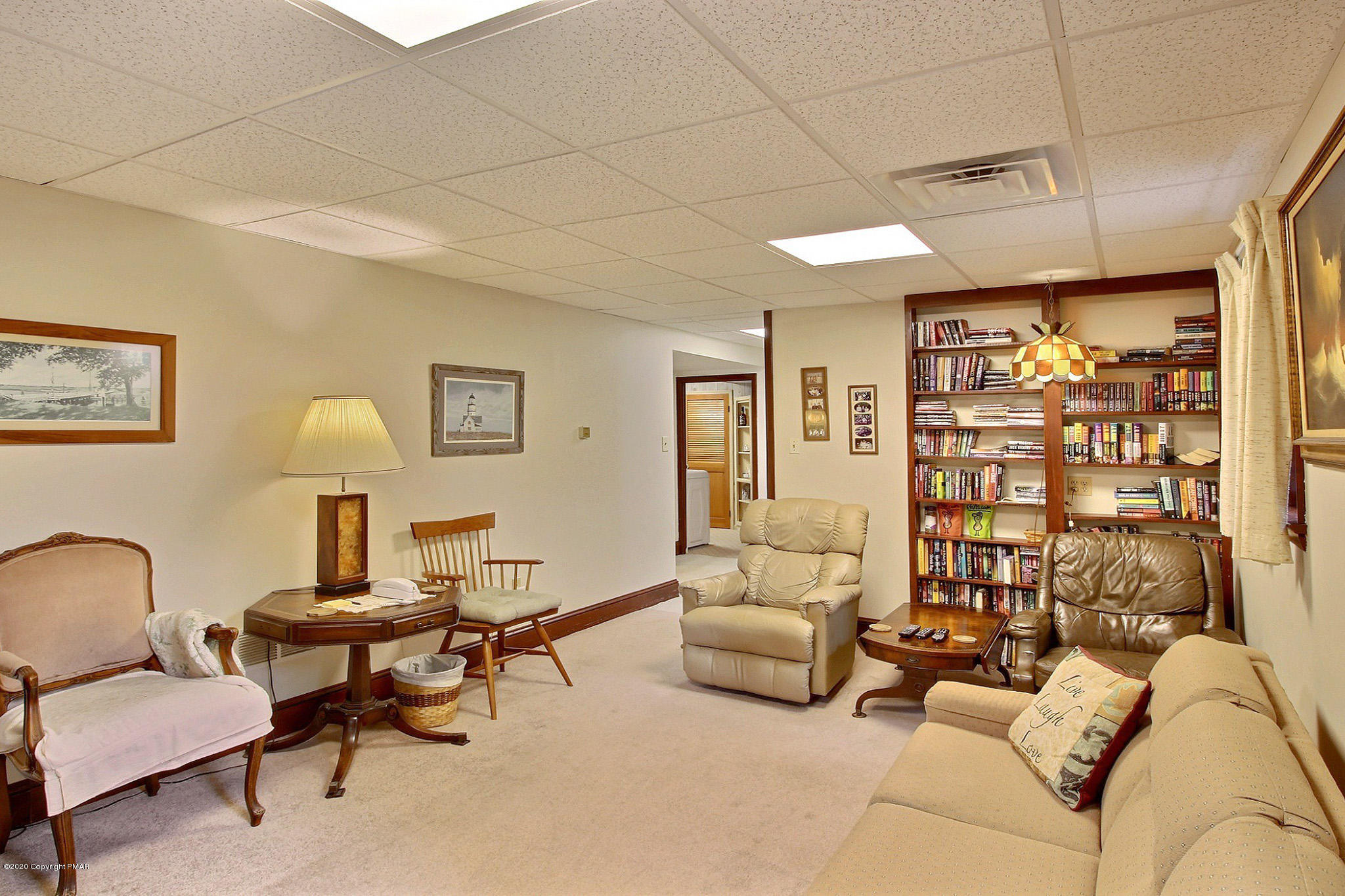 324 Poplar Valley Road West Stroudsburg, PA 18360 - Photo 24 of 58 Family Room