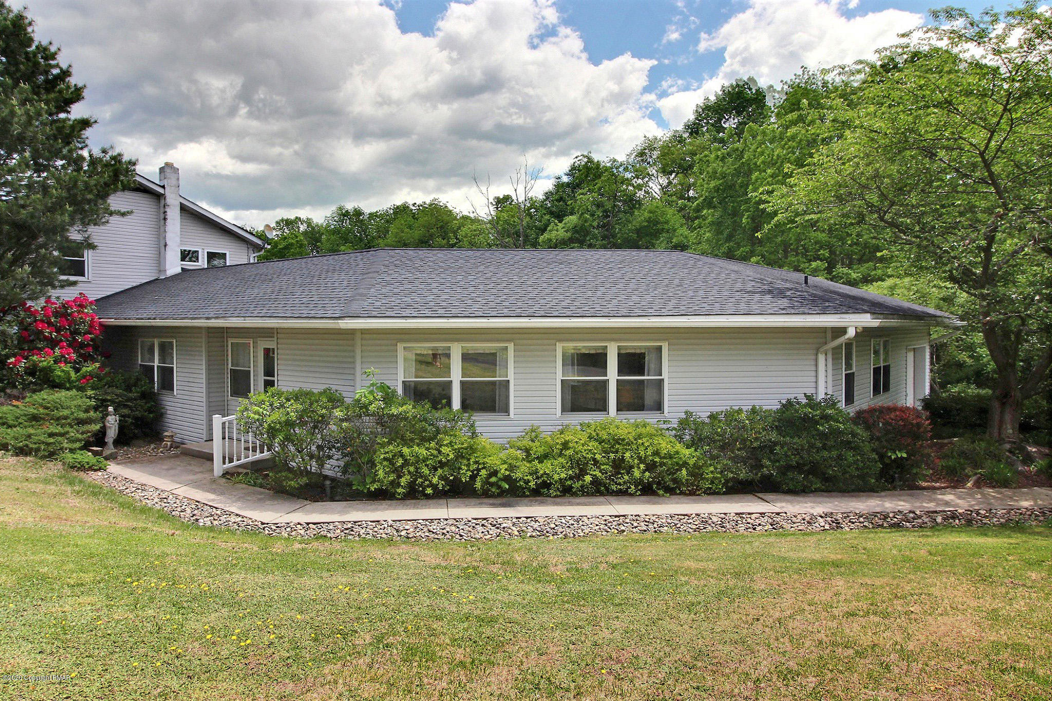 324 Poplar Valley Road West Stroudsburg, PA 18360 - Photo 32 of 58 Front Of In Law Suite