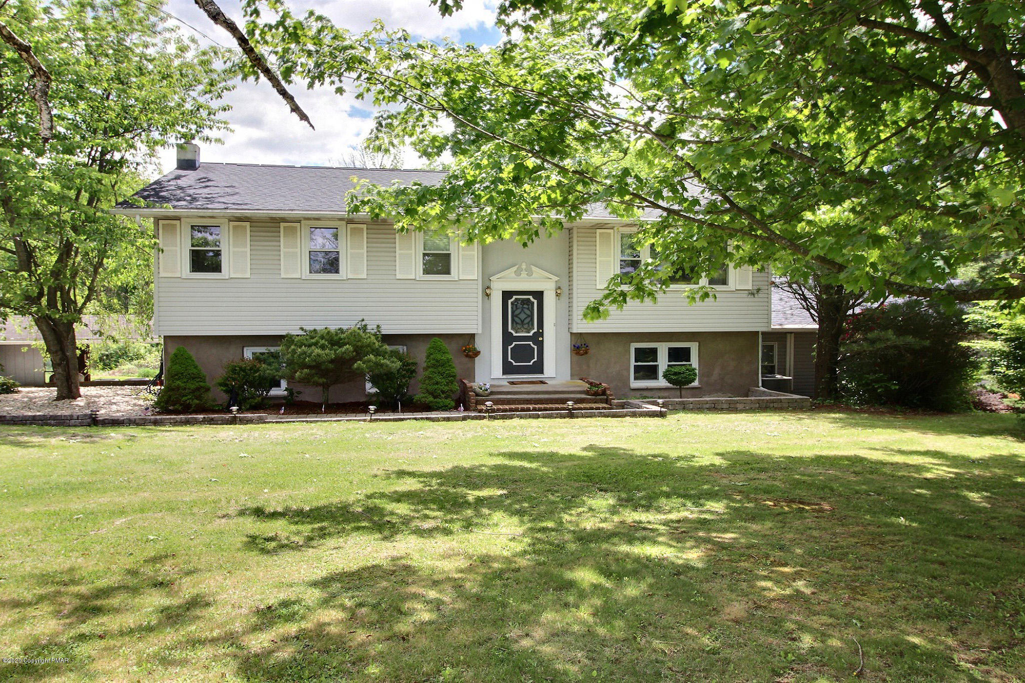 324 Poplar Valley Road West Stroudsburg, PA 18360 - Photo 49 of 58 Front Of Home