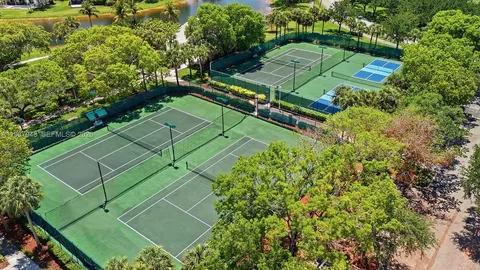 $845,000 | 1511 Northwest 168th Avenue, Pembroke Pines, FL 33028