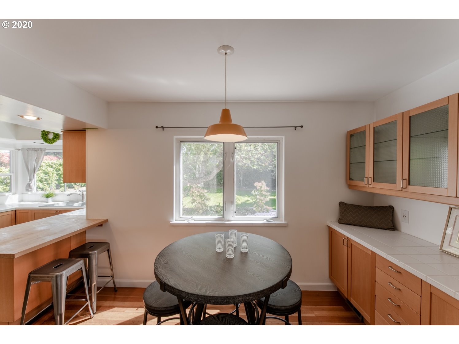 750 Southwest Pucker Huddle Road White Salmon, WA 98672 - Photo 12 of 31 Gallery Image 12