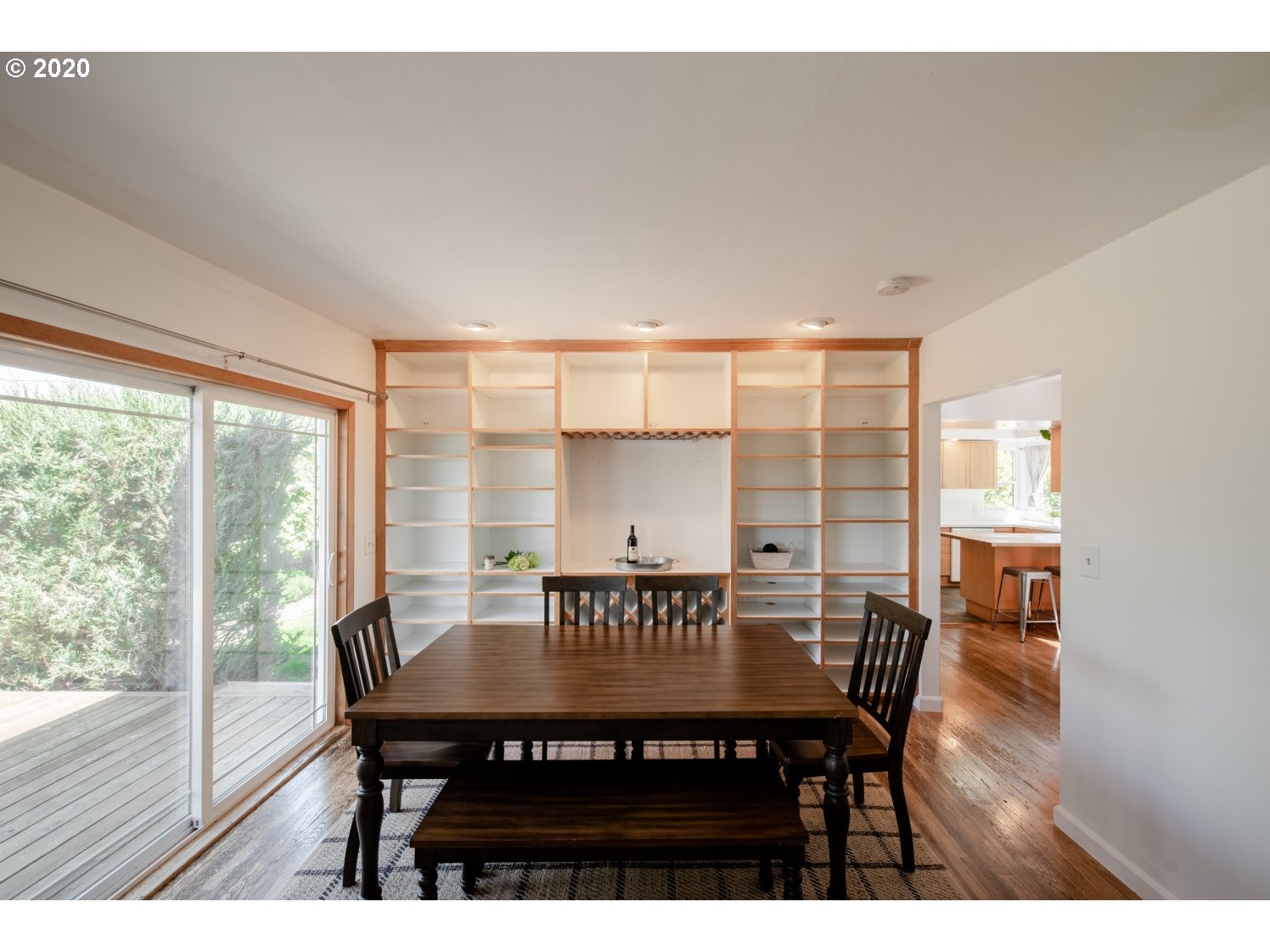 750 Southwest Pucker Huddle Road White Salmon, WA 98672 - Photo 14 of 31 Gallery Image 14