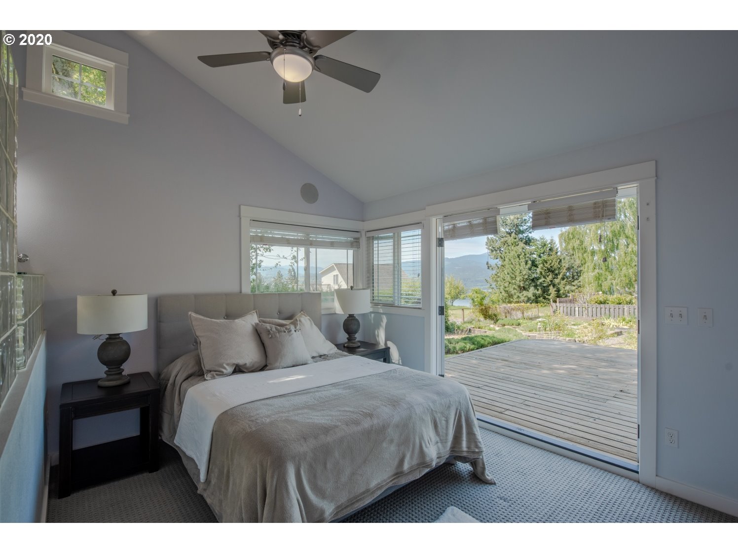 750 Southwest Pucker Huddle Road White Salmon, WA 98672 - Photo 15 of 31 Gallery Image 15