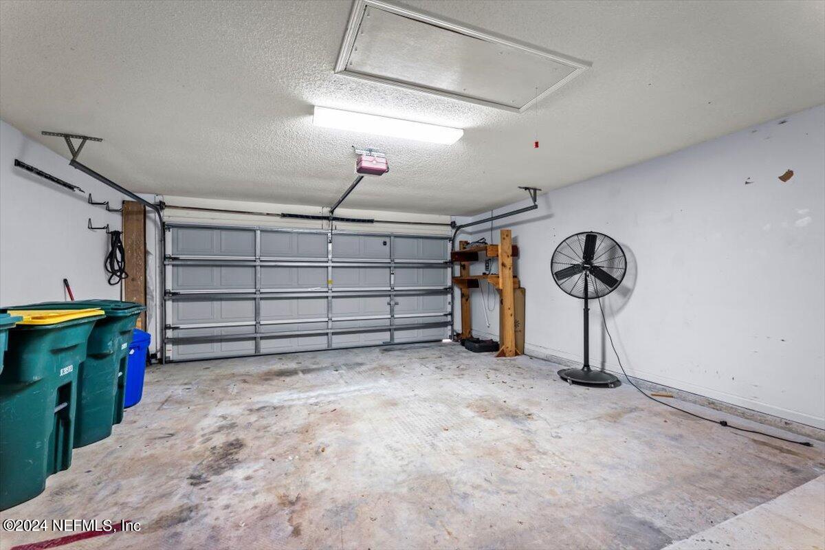 3843 Chapelgate Road Jacksonville, FL 32223 - Photo 20 of 28 20-JAXREP_3843_Chapelgate_Rd_Jacksonvill