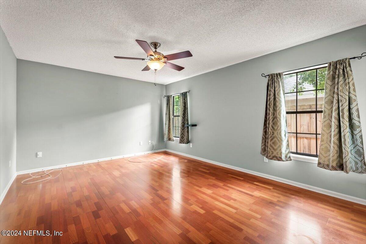 3843 Chapelgate Road Jacksonville, FL 32223 - Photo 25 of 28 25-JAXREP_3843_Chapelgate_Rd_Jacksonvill