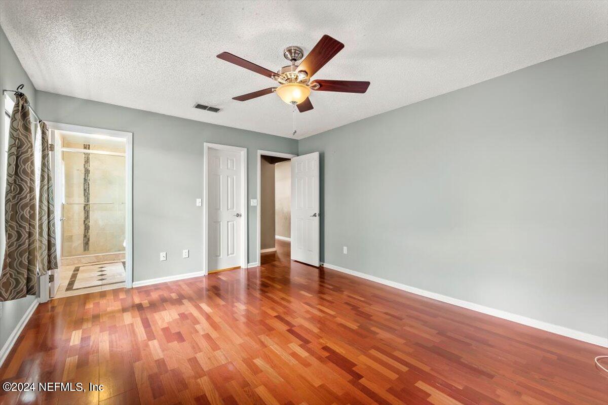 3843 Chapelgate Road Jacksonville, FL 32223 - Photo 27 of 28 27-JAXREP_3843_Chapelgate_Rd_Jacksonvill