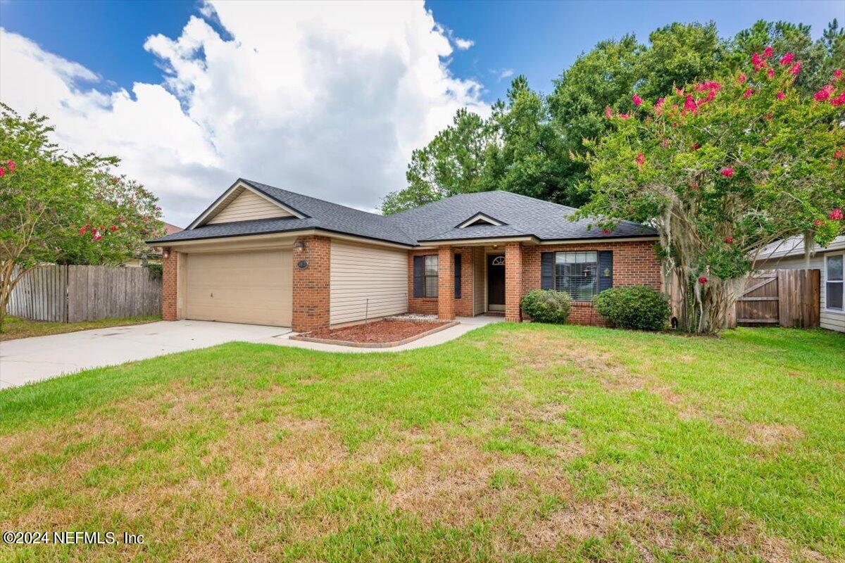 3843 Chapelgate Road Jacksonville, FL 32223 - Photo 3 of 28 03-JAXREP_3843_Chapelgate_Rd_Jacksonvill