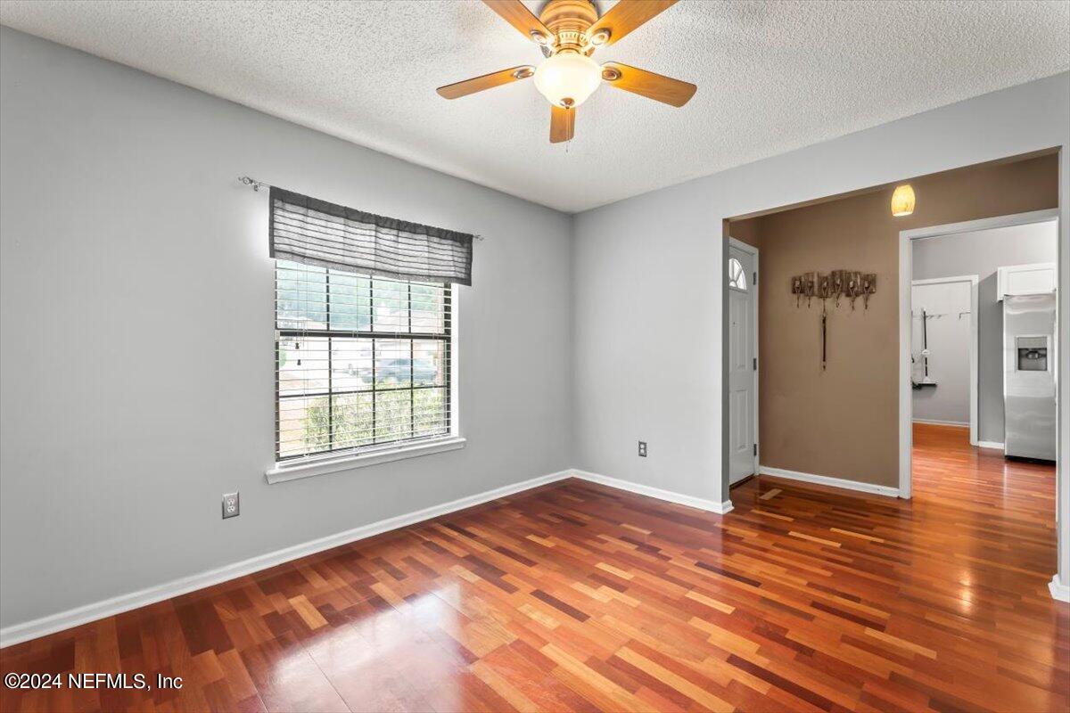 3843 Chapelgate Road Jacksonville, FL 32223 - Photo 8 of 28 08-JAXREP_3843_Chapelgate_Rd_Jacksonvill
