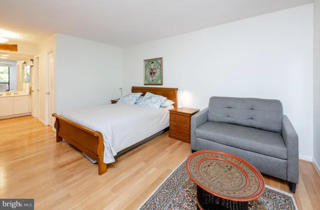 $3,900 | 1140 23rd Street Northwest, Unit 205, Washington, DC 20037