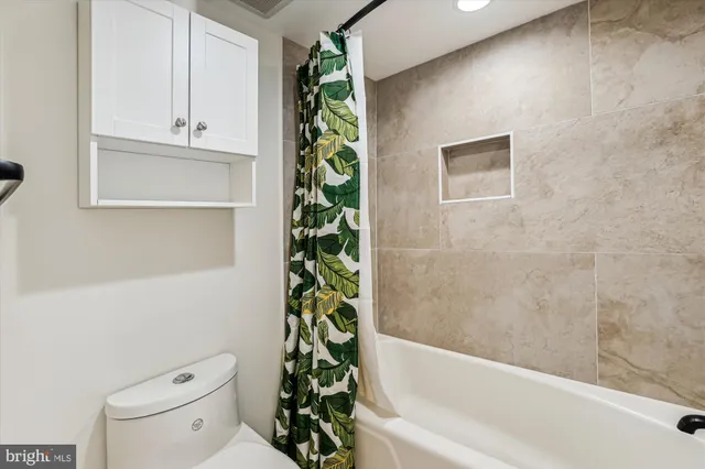 $3,900 | 1140 23rd Street Northwest, Unit 205, Washington, DC 20037
