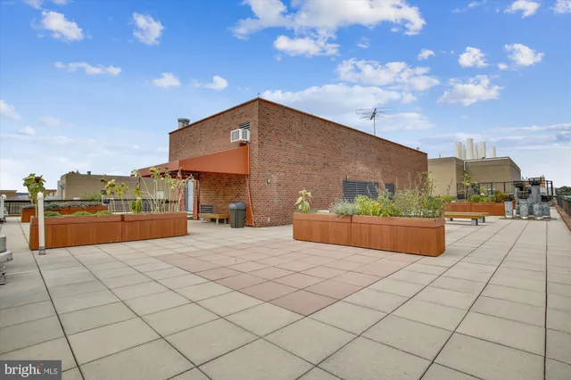 $3,900 | 1140 23rd Street Northwest, Unit 205, Washington, DC 20037