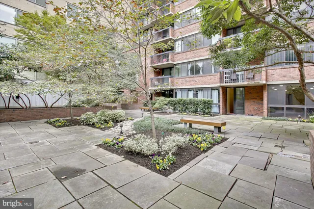 $3,900 | 1140 23rd Street Northwest, Unit 205, Washington, DC 20037