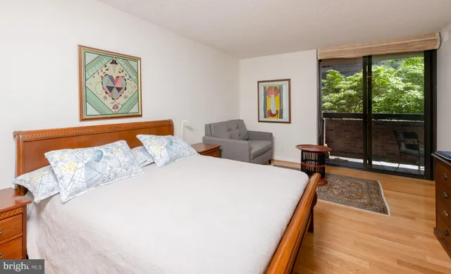 $3,900 | 1140 23rd Street Northwest, Unit 205, Washington, DC 20037