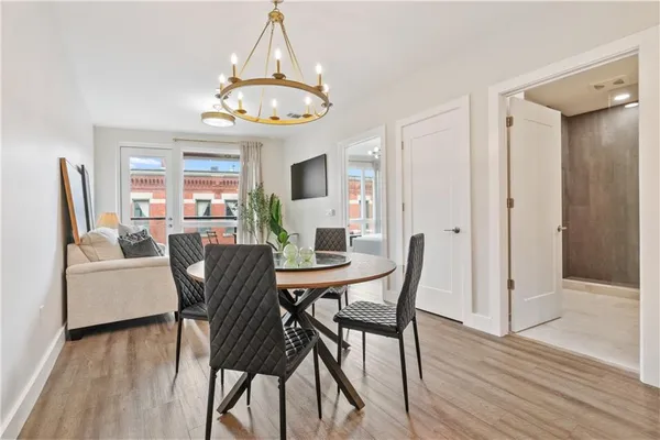 $2,500 | 3725 Butler Street, Unit 406, Pittsburgh, PA 15201