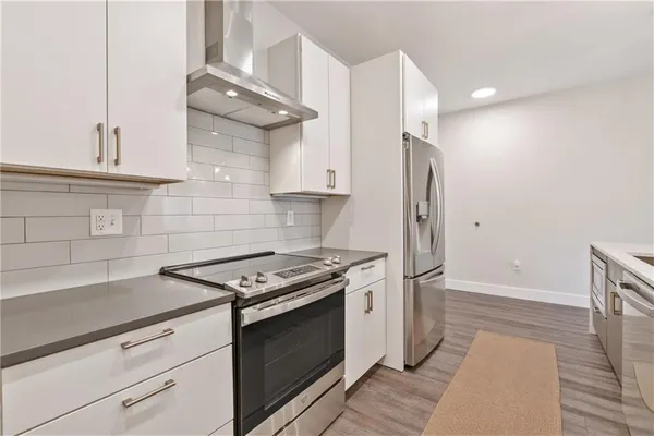 $2,500 | 3725 Butler Street, Unit 406, Pittsburgh, PA 15201