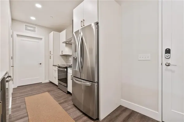 $2,500 | 3725 Butler Street, Unit 406, Pittsburgh, PA 15201