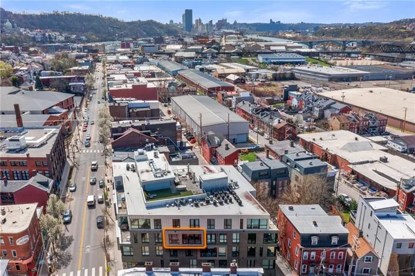 $2,500 | 3725 Butler Street, Unit 406, Pittsburgh, PA 15201