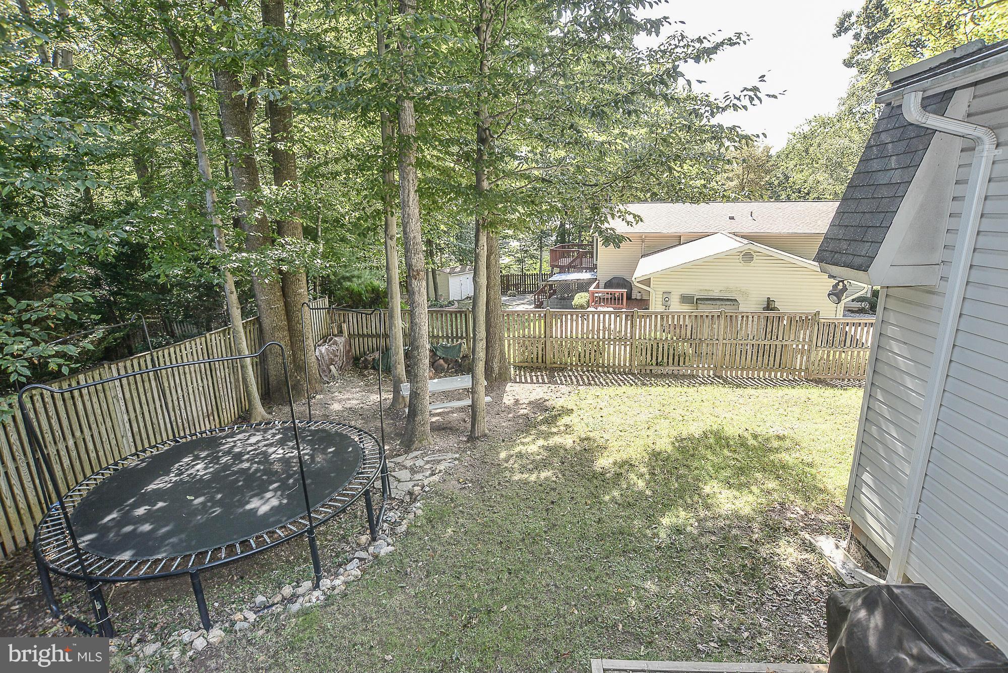 9232 Rockefeller Lane Springfield, VA 22153 - Photo 22 of 23 Exterior (Rear)