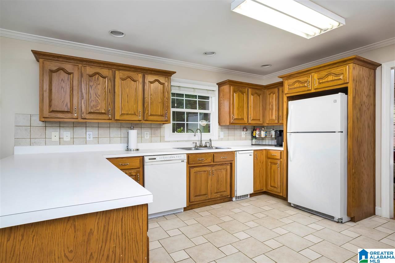 4545 Shadow Ridge Parkway Pinson, AL 35126 - Photo 7 of 29