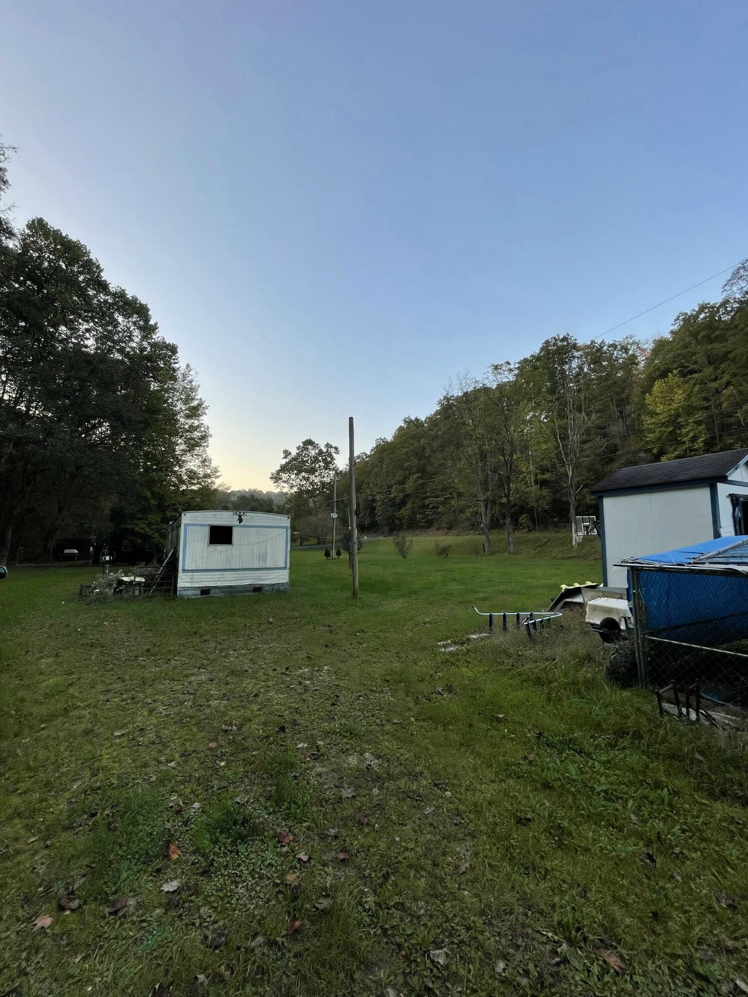 297 Tolan Branch Road Frenchburg, KY 40322 - Photo 1 of 9 EB750A94-A4F7-48F0-9F32-F061C59870A6