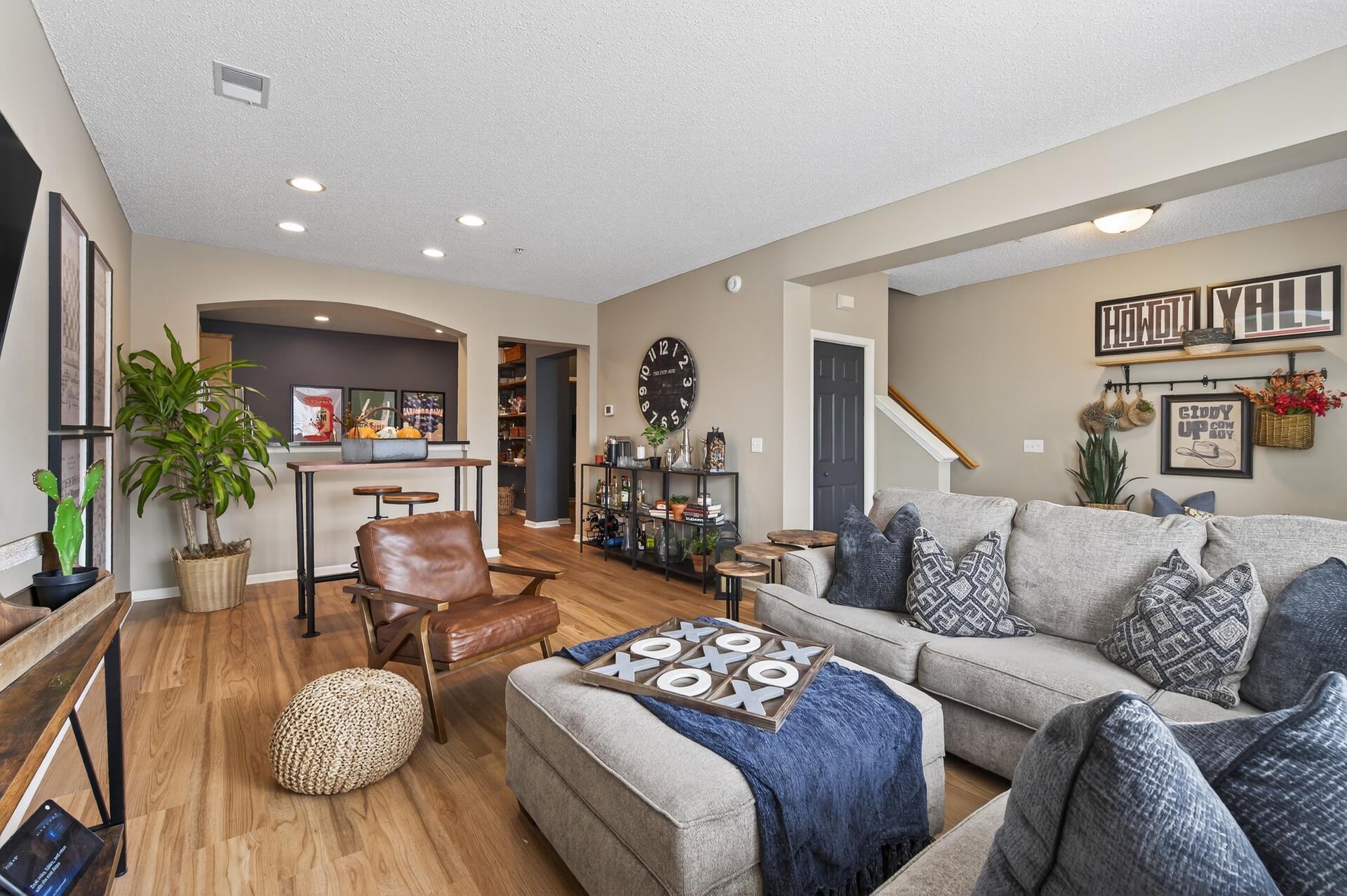 11343 Stratton Avenue, Unit 202 Eden Prairie, MN 55344 - Photo 8 of 27