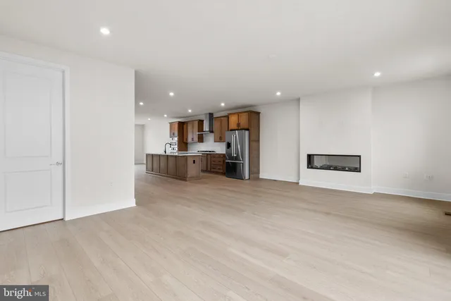 $827,046 | 44486 Lowestoft Square, Ashburn, VA 20147