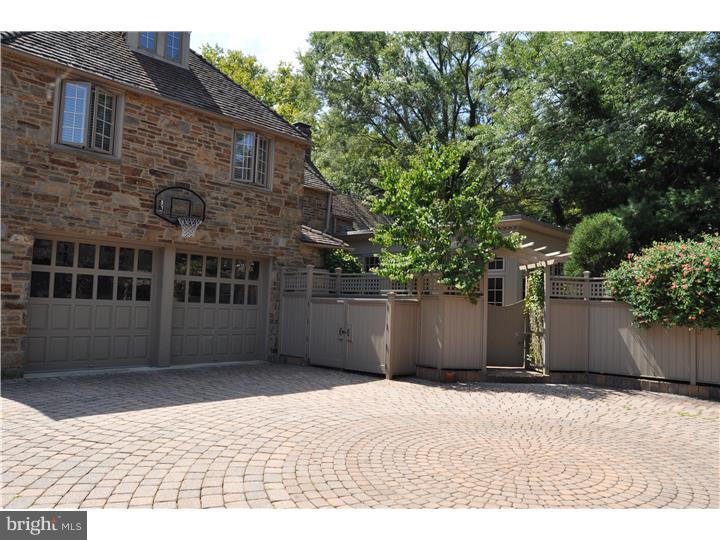 1101 Berkeley Road Greenville, DE 19807 - Photo 24 of 24 Garage