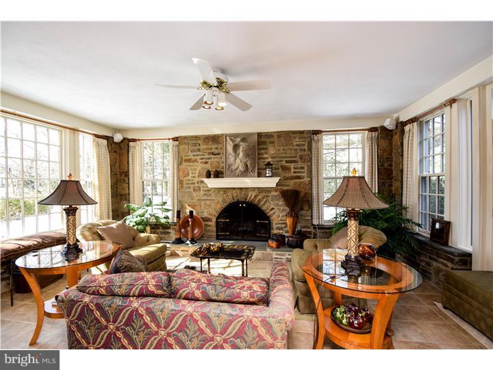 1101 Berkeley Road Greenville, DE 19807 - Photo 8 of 24 Sun Room