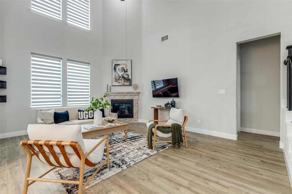 2951 Whitby Street Prosper, TX 75078 - Photo 7 of 37