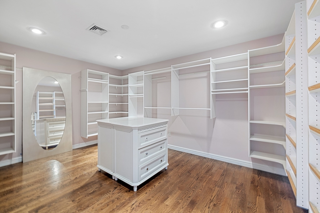 75 Cornell Road Marblehead, MA 01945 - Photo 19 of 26 a room with furniture and wooden floor