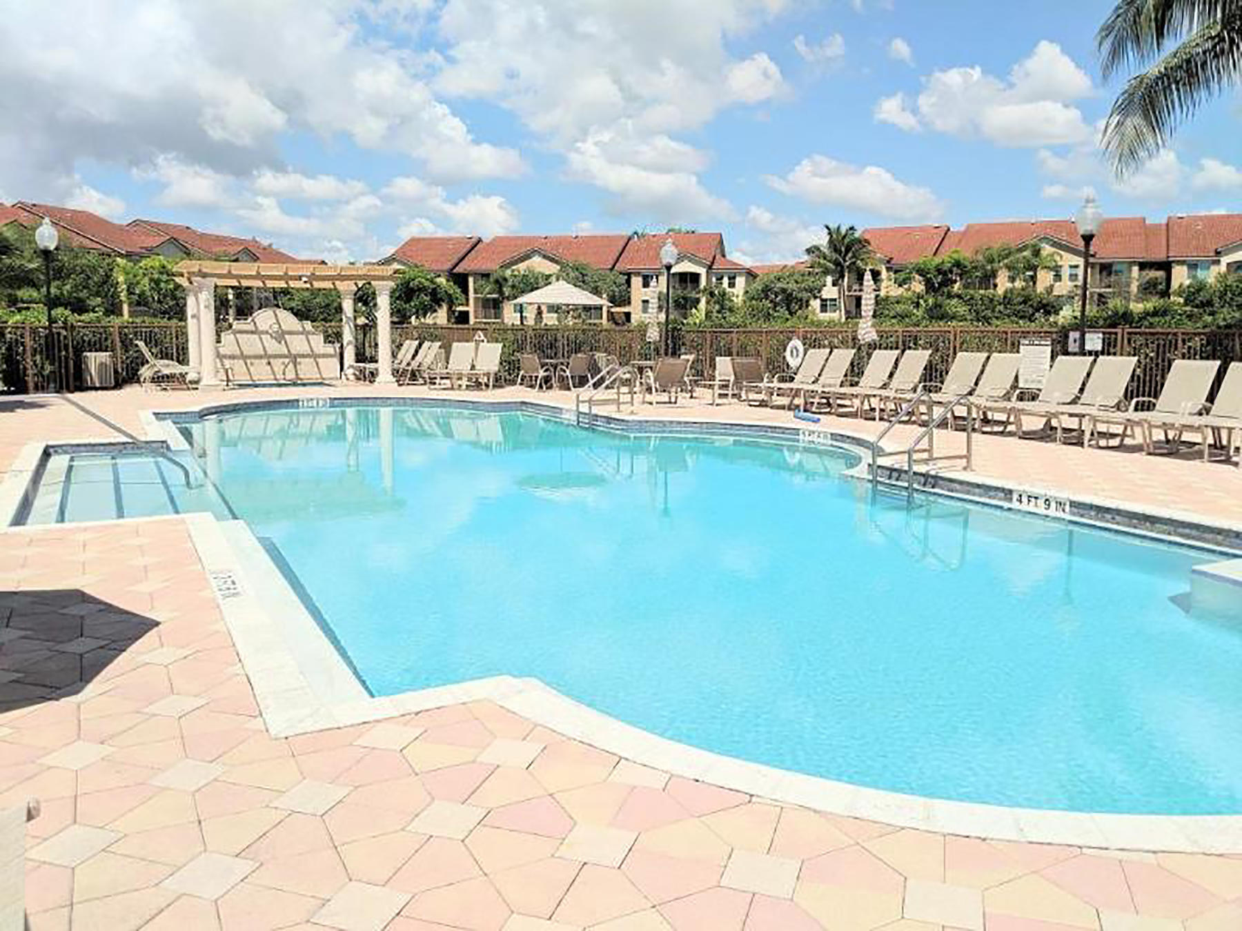 1311 Villa Circle Boynton Beach, FL 33435 - Photo 13 of 15 13_edited