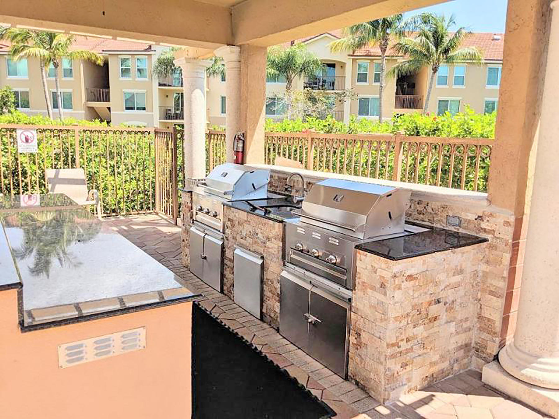 1311 Villa Circle Boynton Beach, FL 33435 - Photo 14 of 15 14_edited