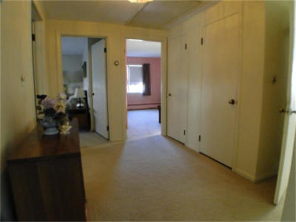 4 Meadowbrook Road Saugus, MA 01906 - Photo 9 of 23 Gallery Image 9