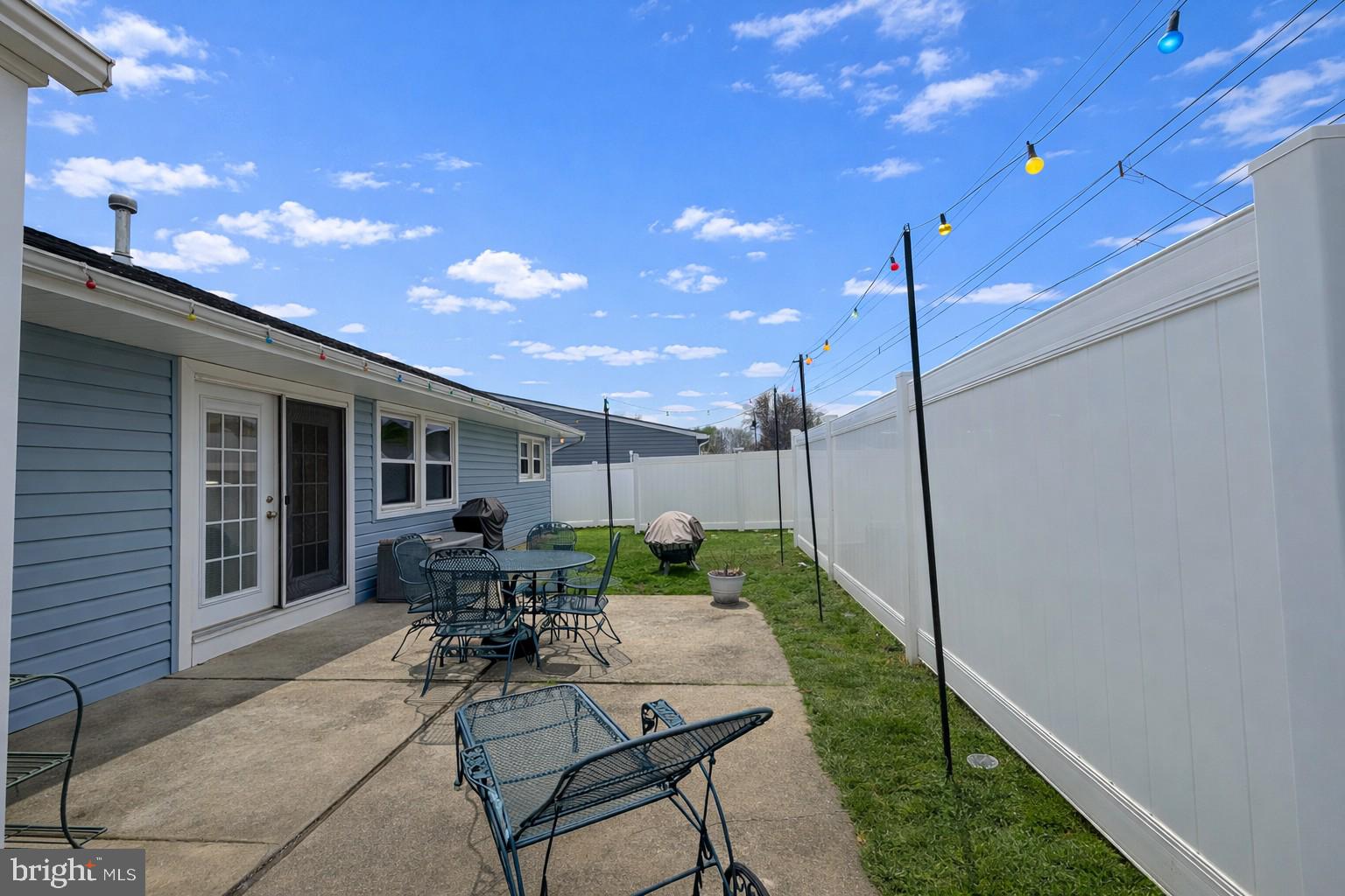 619 Beaumont Road Fairless Hills, PA 19030 - Photo 17 of 20