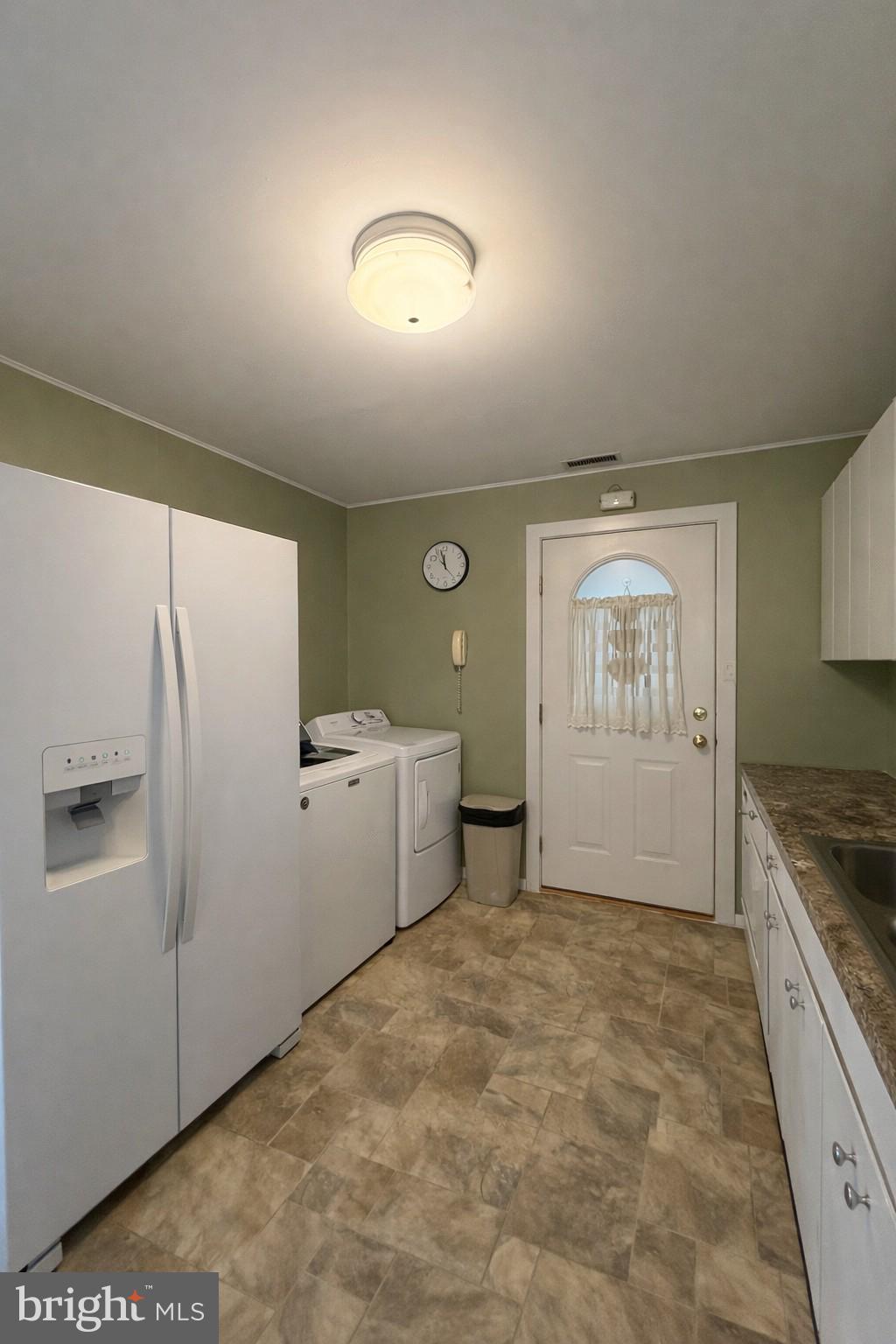 619 Beaumont Road Fairless Hills, PA 19030 - Photo 9 of 20