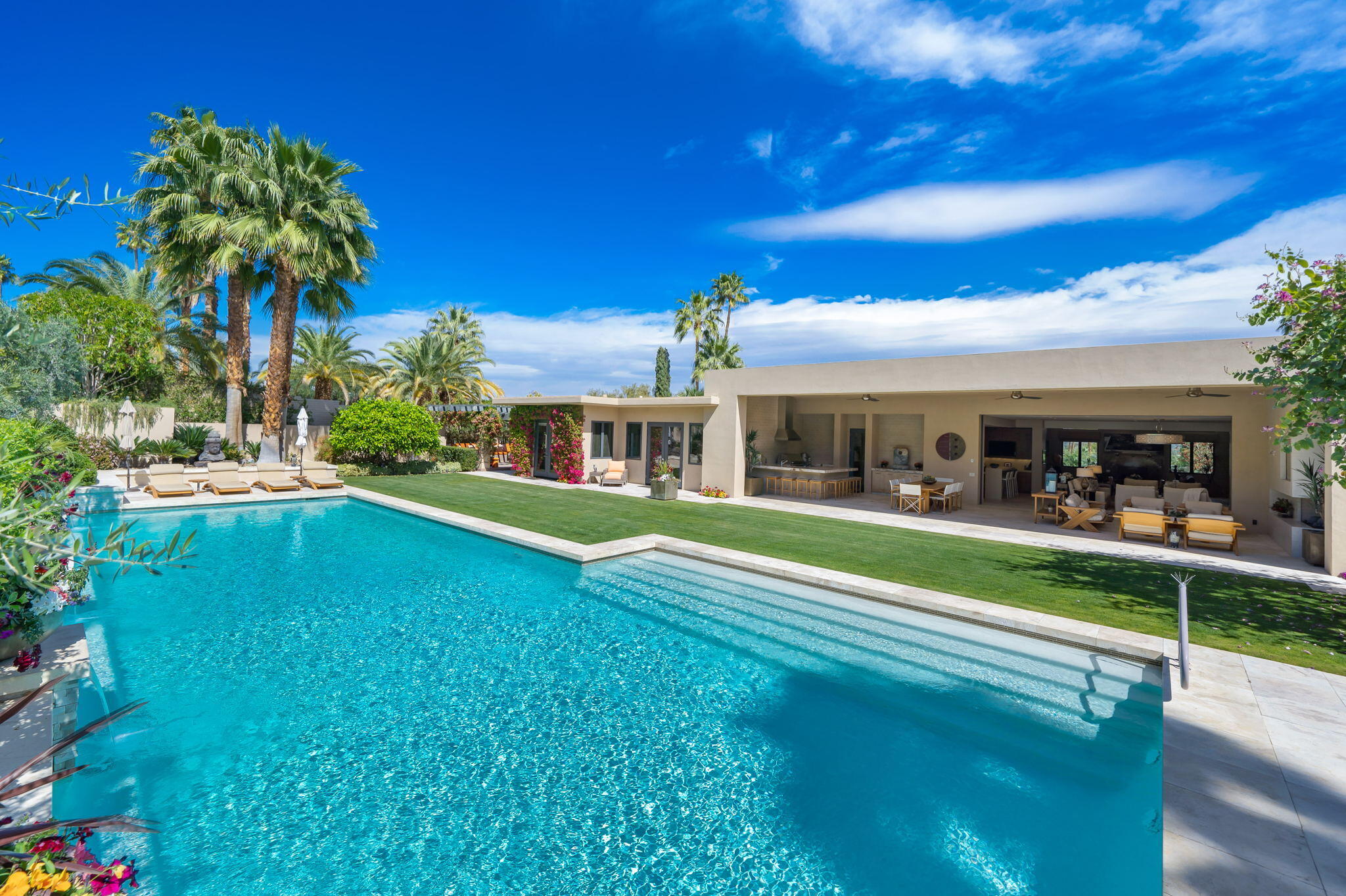 70345 Placerville Road Rancho Mirage, CA 92270 - Photo 115 of 116 a view of house with outdoor space and porch