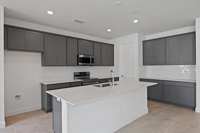 $429,990 | 9593 Vibrant Lane, Venice, FL 34292