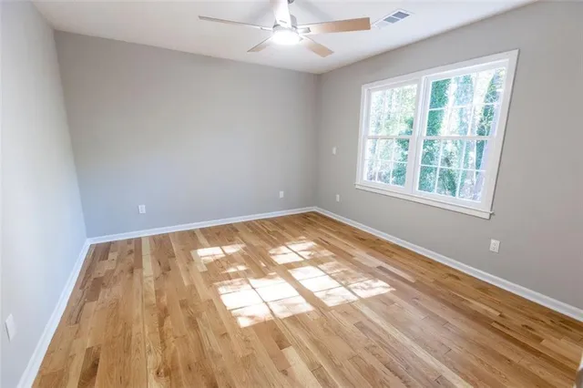 a view of empty room with window