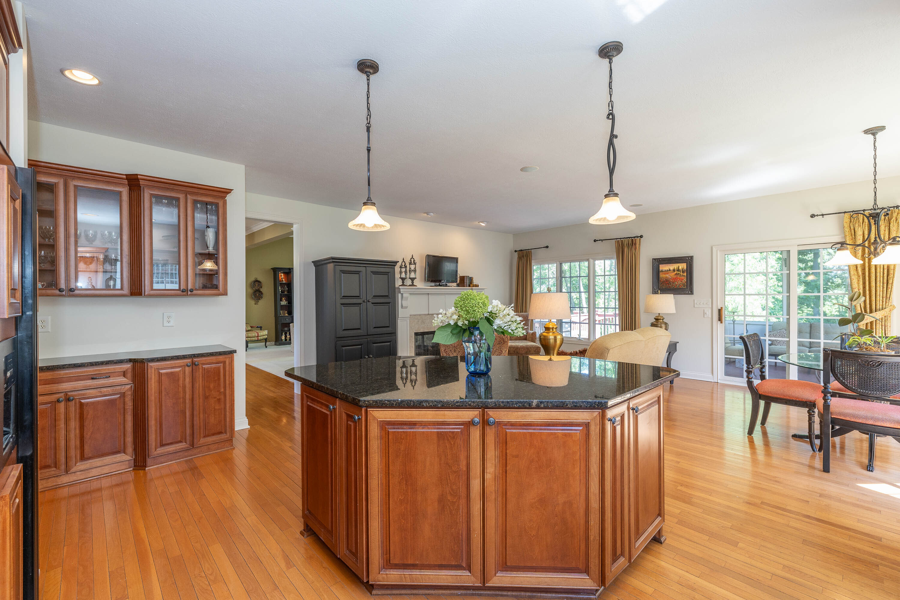 10245 Springstone Road Fishers, IN 46055 - Photo 14 of 51