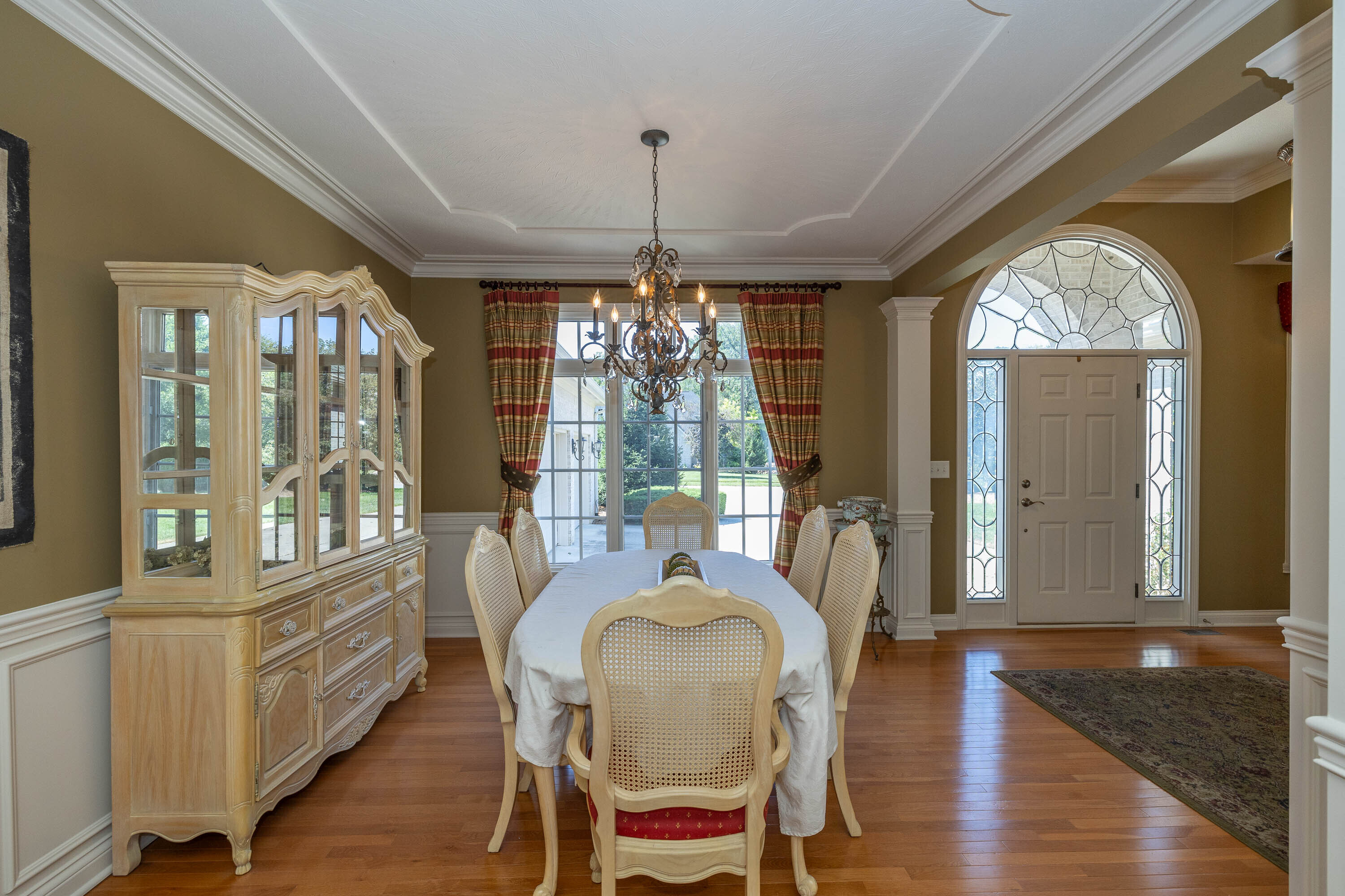 10245 Springstone Road Fishers, IN 46055 - Photo 3 of 51